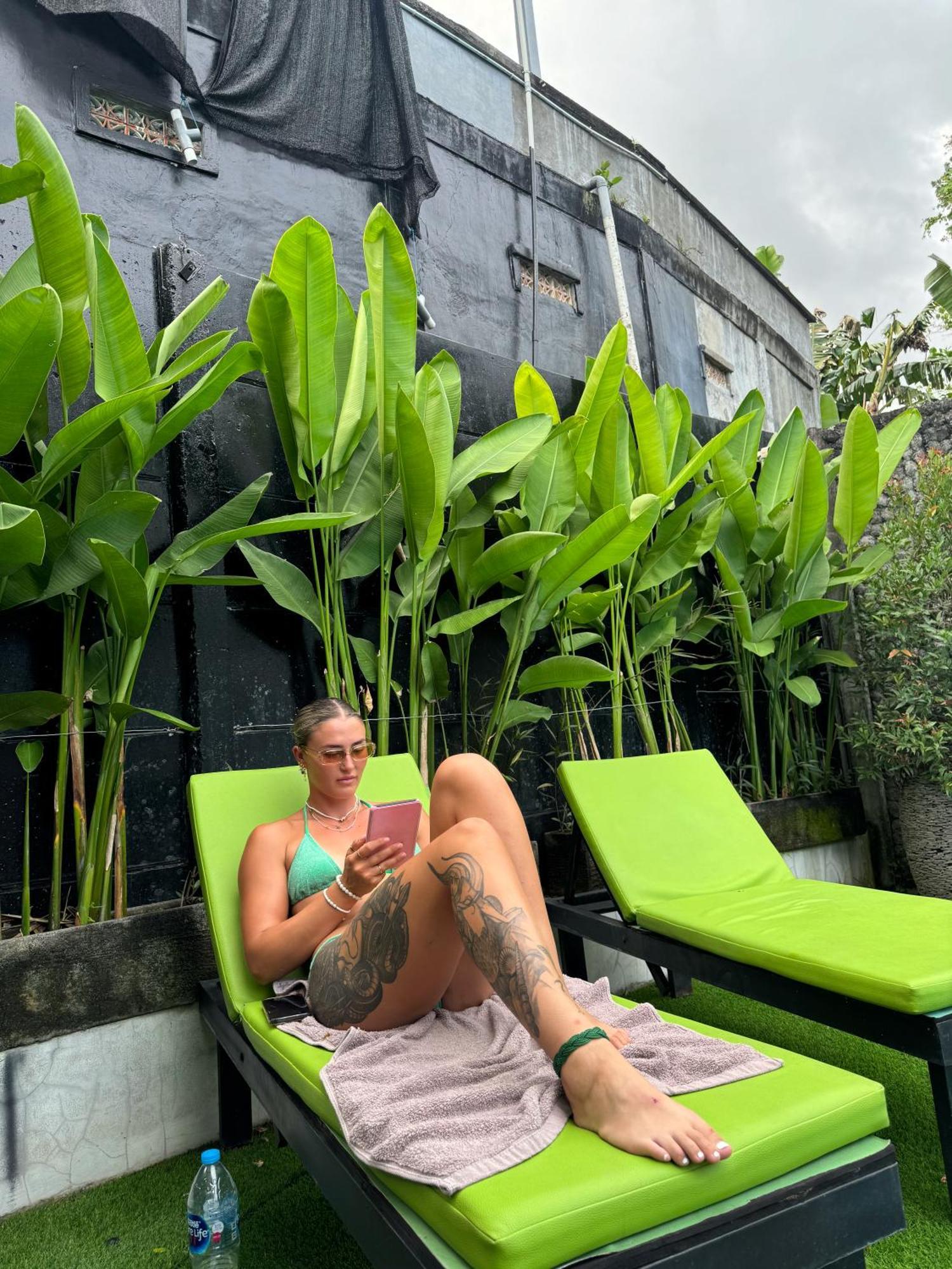 The Jungle Hostel Canggu Экстерьер фото