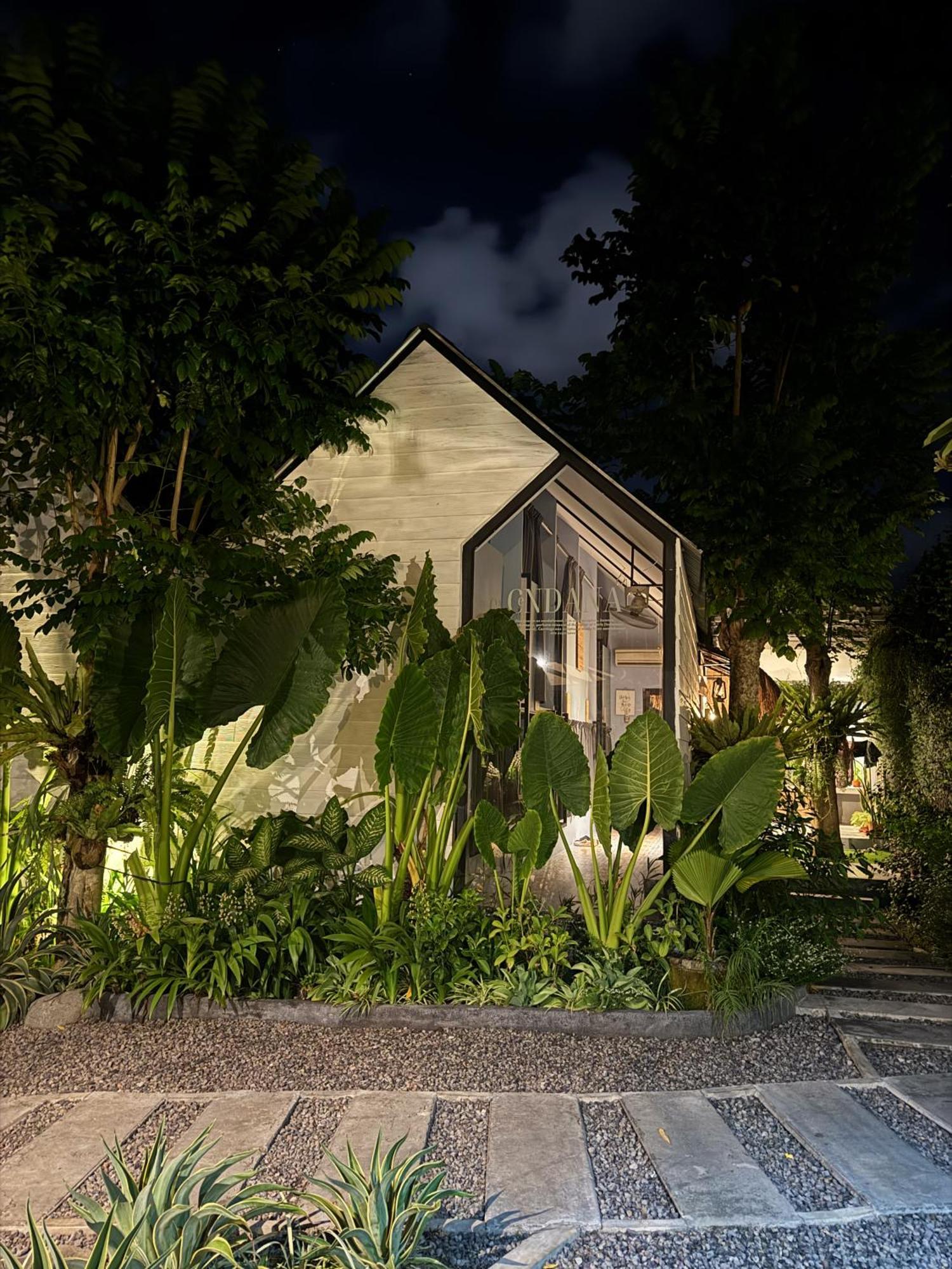 The Jungle Hostel Canggu Экстерьер фото